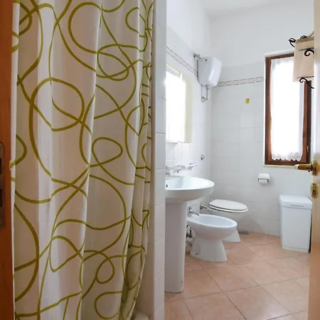 2 Bedroom Cozy In Punta Licosa